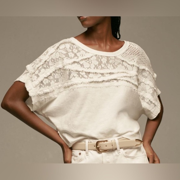 Anthropologie Tops - NWOT Anthropologie x Pilcro Lace Torn Tee in White *flawed* - Size XXS